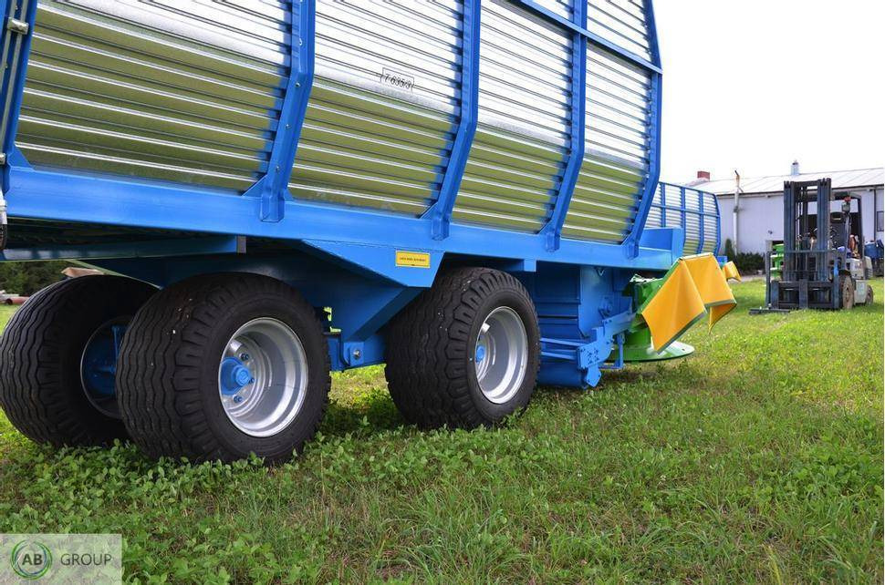 Zamet Green forage mower T653/3 24 m3 - Autochargeuse: photos 4 Zamet Green forage mower T653/3 24 m3 - Autochargeuse: photos 4