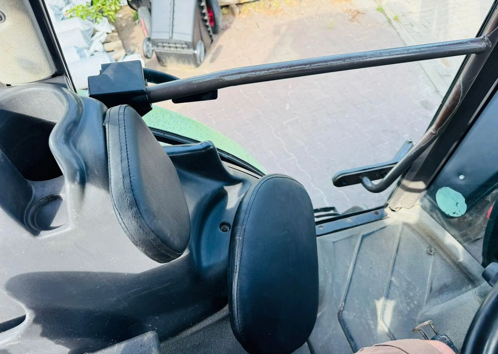 Tracteur agricole Claas Celtis 446 RX: photos 10 Tracteur agricole Claas Celtis 446 RX: photos 10