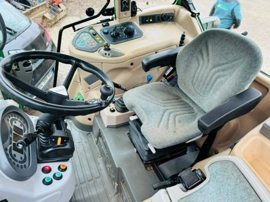 Fendt 211 VARIO TMS - Tracteur agricole: photos 4 Fendt 211 VARIO TMS - Tracteur agricole: photos 4