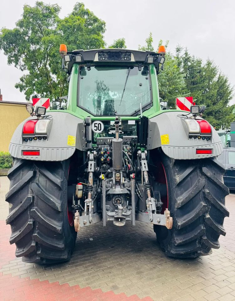 Fendt 828 Vario Profi Plus - Tracteur agricole: photos 3 Fendt 828 Vario Profi Plus - Tracteur agricole: photos 3