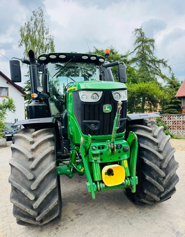 John Deere 6250R - Tracteur agricole: photos 4 John Deere 6250R - Tracteur agricole: photos 4