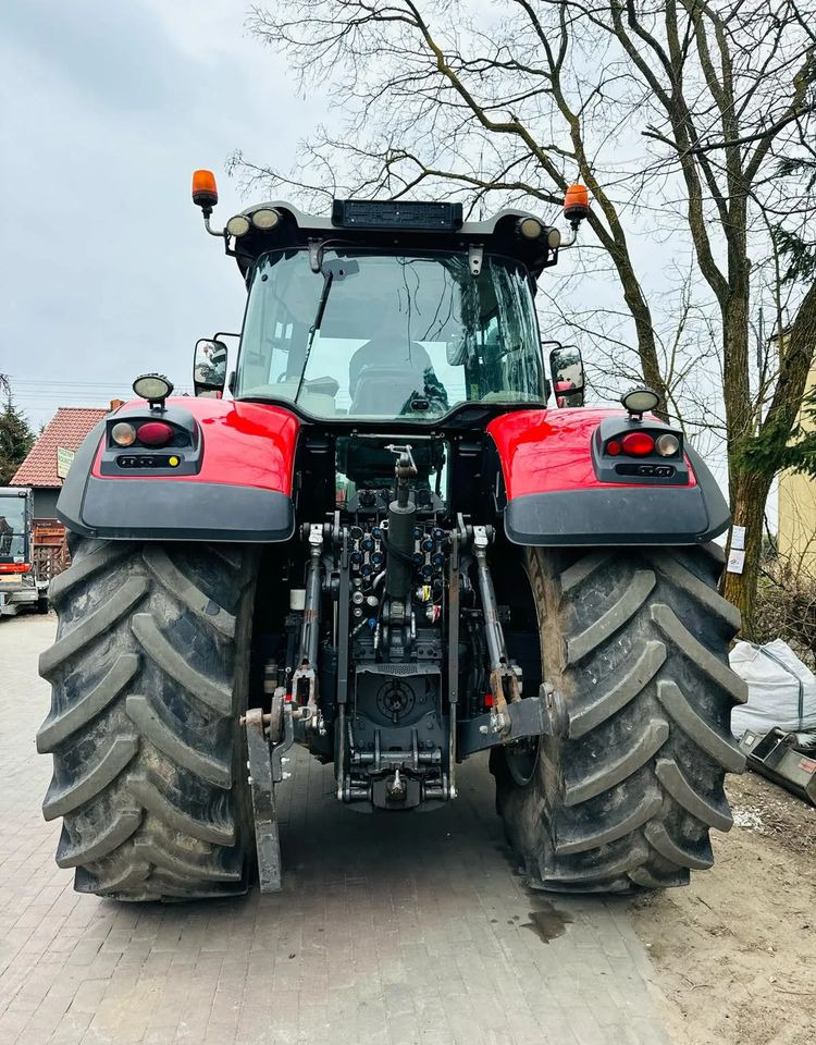 Massey Ferguson 8730 DYNA VT - Tracteur agricole: photos 5 Massey Ferguson 8730 DYNA VT - Tracteur agricole: photos 5
