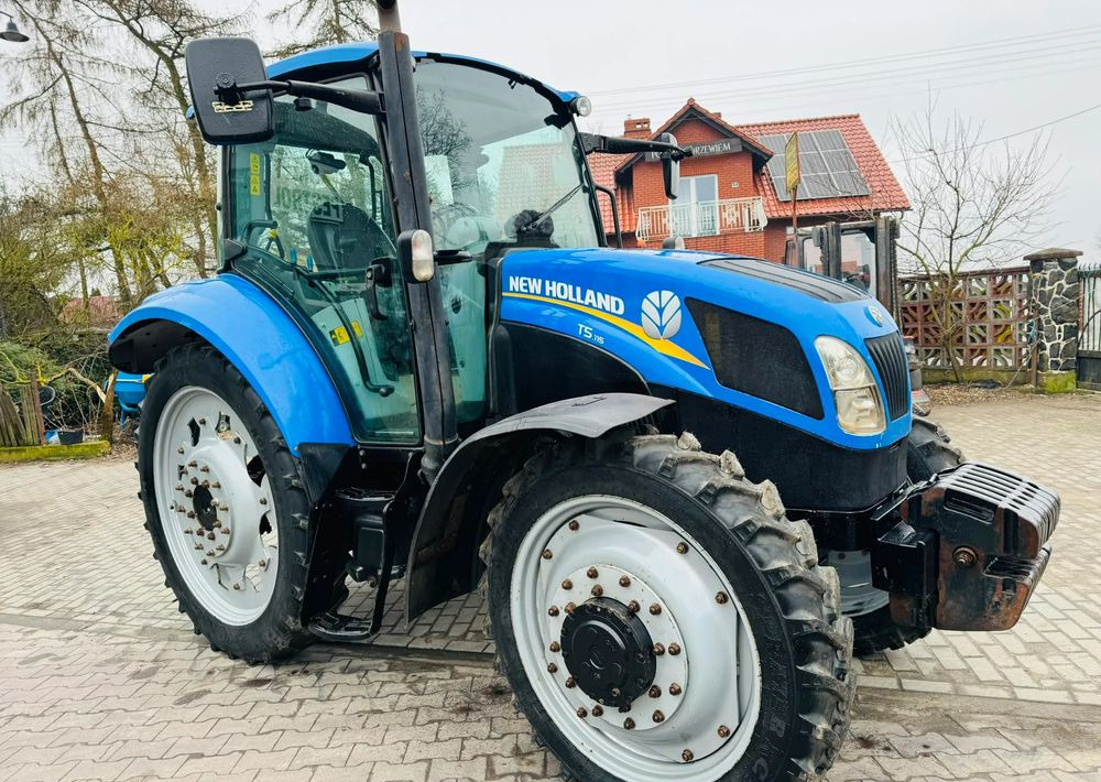 New Holland T5.115 - Tracteur agricole: photos 1 New Holland T5.115 - Tracteur agricole: photos 1