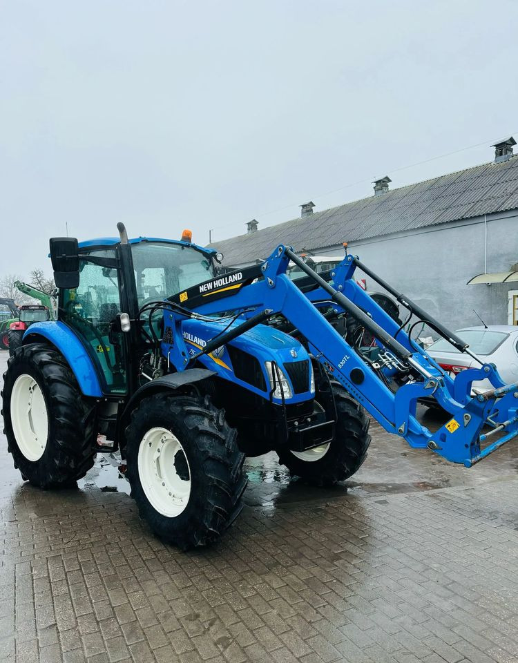 New Holland T5.95 - Tracteur agricole: photos 4 New Holland T5.95 - Tracteur agricole: photos 4