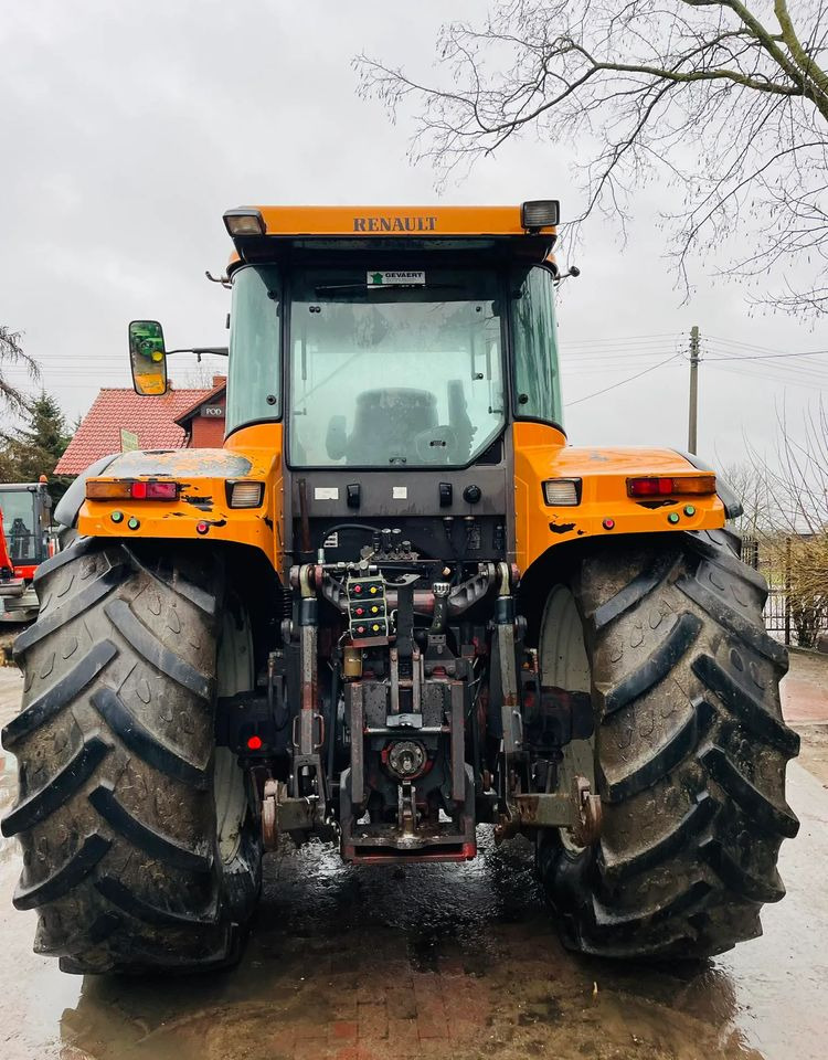 Renault Ares 826 RZ - Tracteur agricole: photos 5 Renault Ares 826 RZ - Tracteur agricole: photos 5