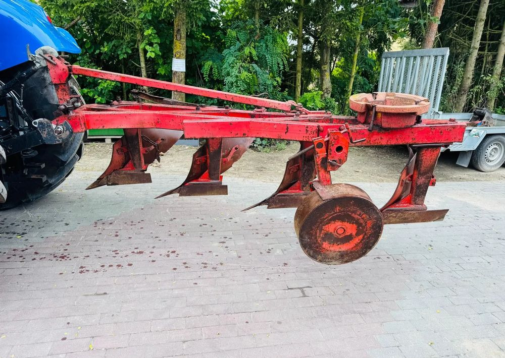 Unia - Charrue: photos 1 Unia - Charrue: photos 1