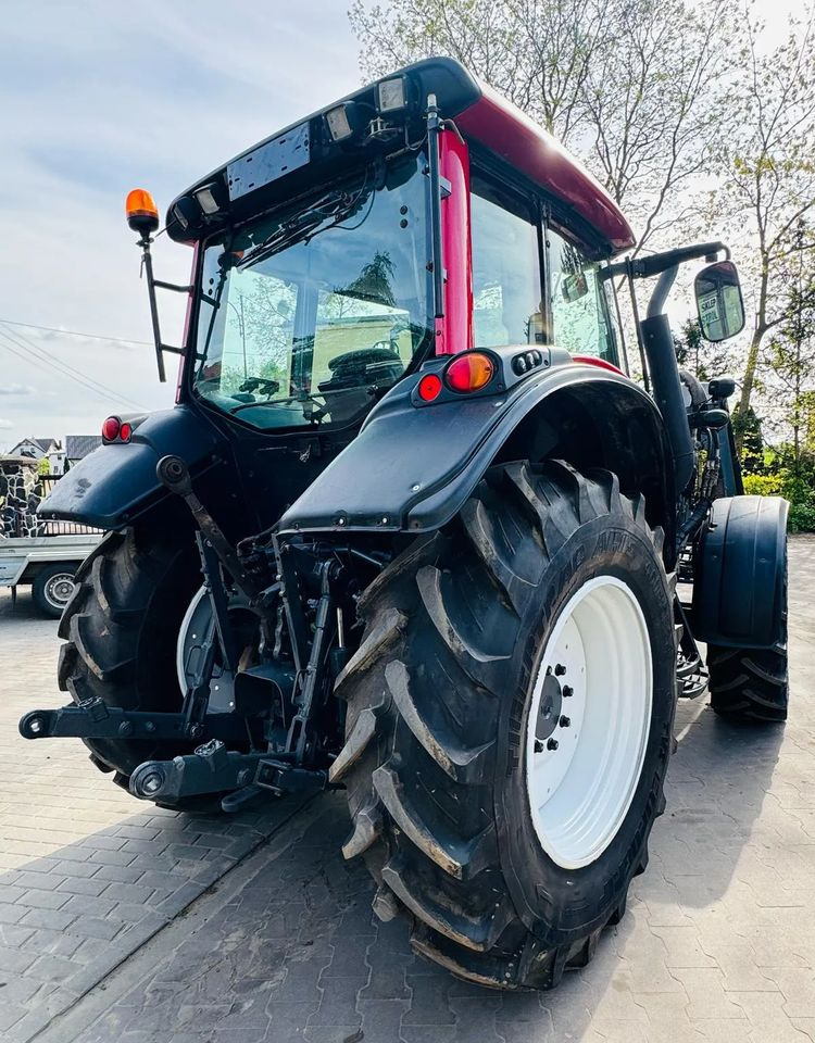 Tracteur agricole Valtra N101: photos 13
