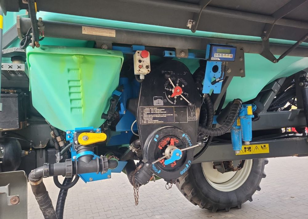 Berthoud Raptor 4240 - Pulvérisateur: photos 5 Berthoud Raptor 4240 - Pulvérisateur: photos 5