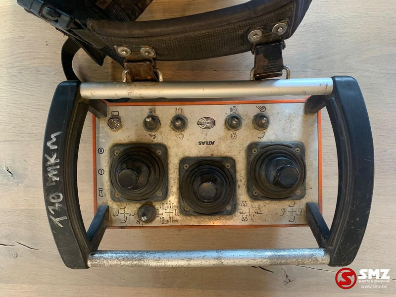 Flèche Atlas Occ Autolaadkraan Atlas 105.2V + radio: photos 8