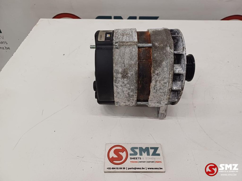 Caterpillar Alternator Caterpillar - Alternateur pour Matériel de manutention: photos 2 Caterpillar Alternator Caterpillar - Alternateur pour Matériel de manutention: photos 2