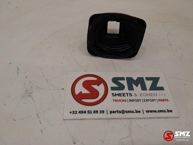 Caterpillar Boot right Caterpillar - Cabine et intérieur pour Matériel de manutention: photos 4 Caterpillar Boot right Caterpillar - Cabine et intérieur pour Matériel de manutention: photos 4