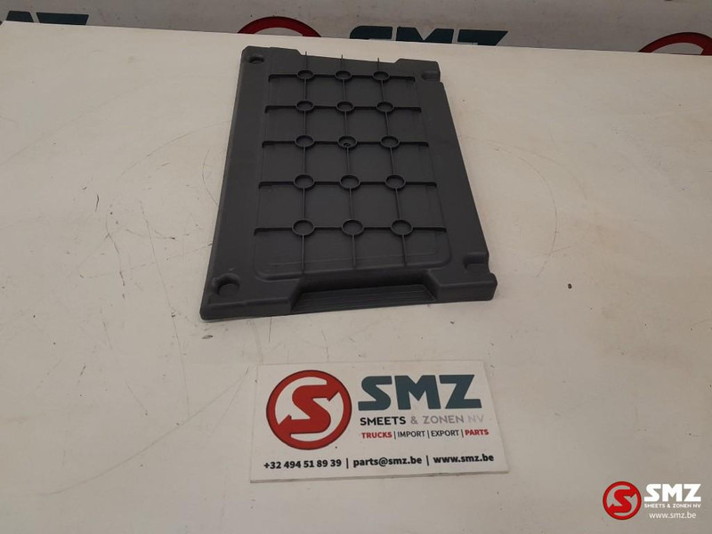 Caterpillar Cover Caterpillar - Cabine et intérieur pour Matériel de manutention: photos 2 Caterpillar Cover Caterpillar - Cabine et intérieur pour Matériel de manutention: photos 2