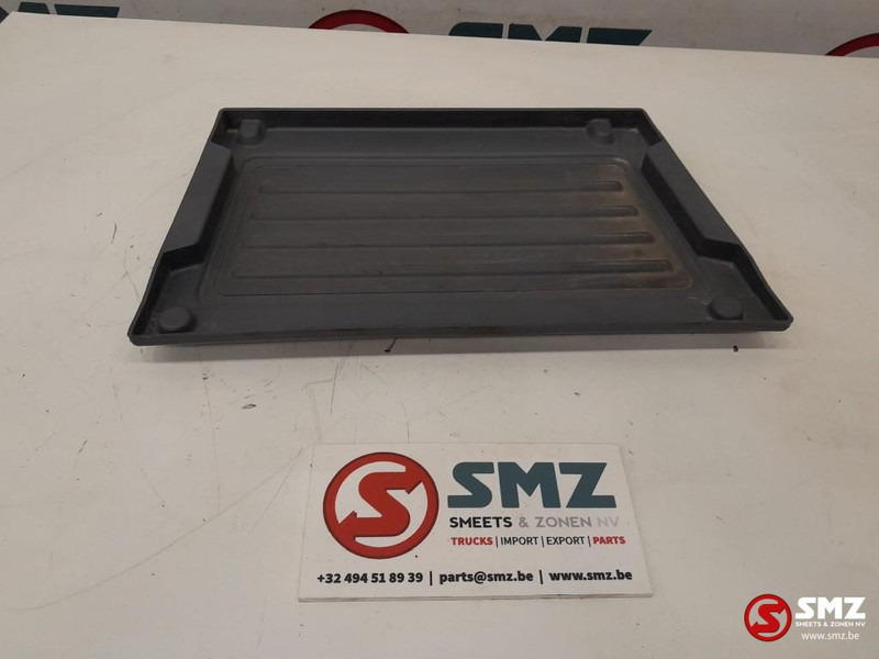 Caterpillar Cover Caterpillar - Cabine et intérieur pour Matériel de manutention: photos 4 Caterpillar Cover Caterpillar - Cabine et intérieur pour Matériel de manutention: photos 4