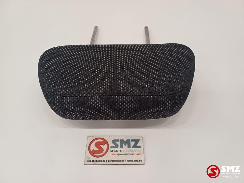 Caterpillar Headrest from seat Caterpillar - Cabine et intérieur pour Camion: photos 3 Caterpillar Headrest from seat Caterpillar - Cabine et intérieur pour Camion: photos 3