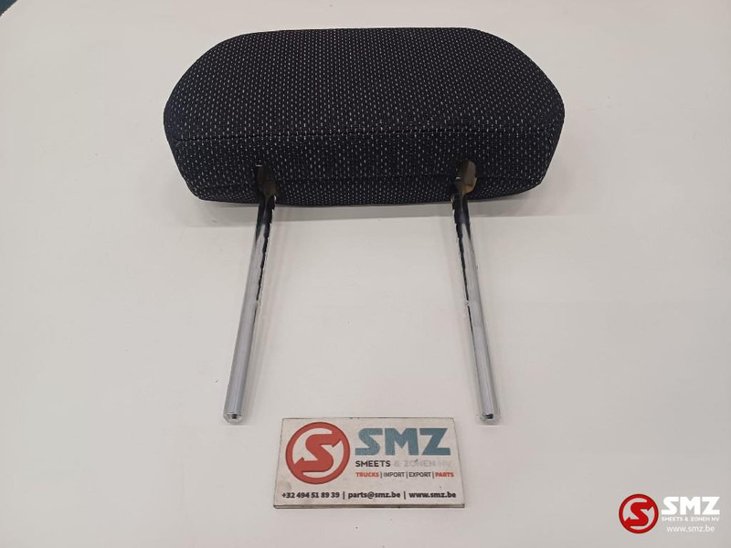 Caterpillar Headrest from seat Caterpillar - Cabine et intérieur pour Camion: photos 1 Caterpillar Headrest from seat Caterpillar - Cabine et intérieur pour Camion: photos 1