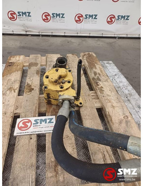 Caterpillar Occ hydraulische pomp D6M Caterpillar - Pompe hydraulique: photos 4 Caterpillar Occ hydraulische pomp D6M Caterpillar - Pompe hydraulique: photos 4