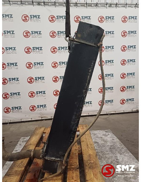 Caterpillar Occ radiator D6M Caterpillar - Radiateur: photos 4 Caterpillar Occ radiator D6M Caterpillar - Radiateur: photos 4