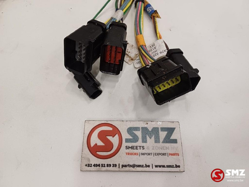 Caterpillar Wire harness valve / sensor / solenoid Caterpillar - Câble/ Fil pour Camion: photos 4 Caterpillar Wire harness valve / sensor / solenoid Caterpillar - Câble/ Fil pour Camion: photos 4