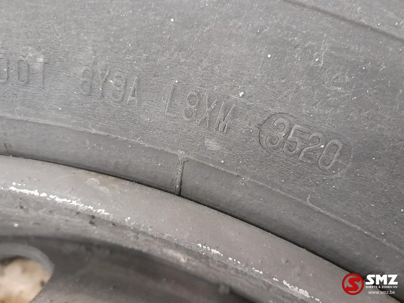 Continental Occ vrachtwagenband 315/70R22.5 154/150L Continent - Pneu pour Camion: photos 5 Continental Occ vrachtwagenband 315/70R22.5 154/150L Continent - Pneu pour Camion: photos 5