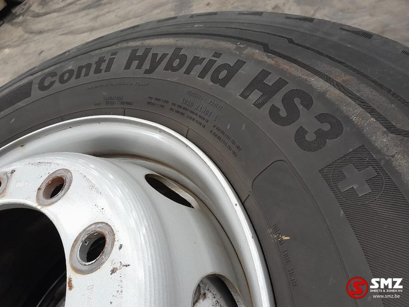 Continental Occ vrachtwagenband 315/80R22.5 156/150L Continent - Pneu pour Camion: photos 3 Continental Occ vrachtwagenband 315/80R22.5 156/150L Continent - Pneu pour Camion: photos 3
