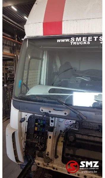 DAF Occ Cabine DAF CF euro 5 spacecab - Cabine et intérieur pour Camion: photos 5 DAF Occ Cabine DAF CF euro 5 spacecab - Cabine et intérieur pour Camion: photos 5