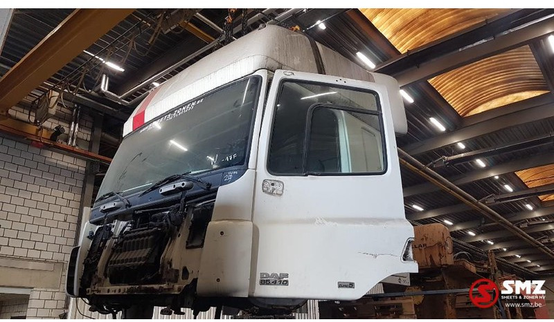 DAF Occ Cabine DAF CF euro 5 spacecab - Cabine et intérieur pour Camion: photos 4 DAF Occ Cabine DAF CF euro 5 spacecab - Cabine et intérieur pour Camion: photos 4