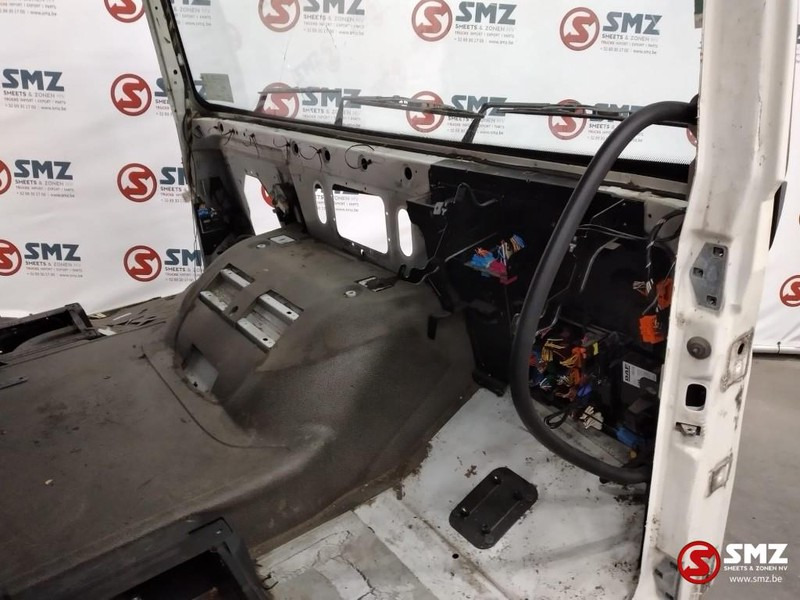 DAF Occ Cabine DAF XF106 space cab - Cabine et intérieur pour Camion: photos 5 DAF Occ Cabine DAF XF106 space cab - Cabine et intérieur pour Camion: photos 5