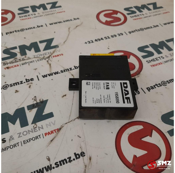 DAF Occ ECU CDS4 regeleenheid DAF - Bloc de gestion pour Camion: photos 3 DAF Occ ECU CDS4 regeleenheid DAF - Bloc de gestion pour Camion: photos 3