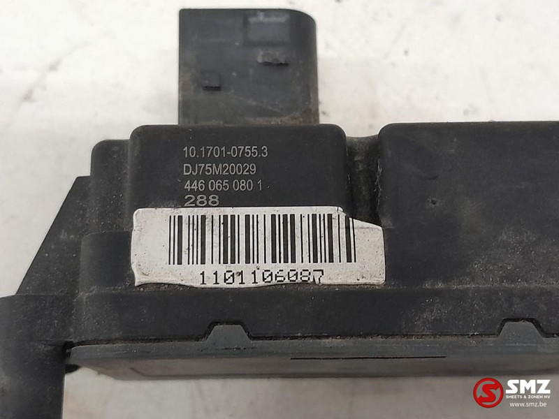 DAF Occ ECU ESC regeleenheid DAF - Bloc de gestion pour Camion: photos 5 DAF Occ ECU ESC regeleenheid DAF - Bloc de gestion pour Camion: photos 5