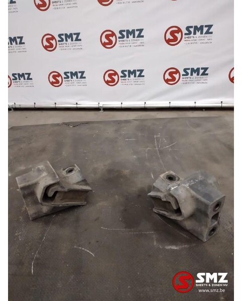 DAF Occ Motorsteunen voorzijde DAF XF106 - Support de moteur pour Camion: photos 2 DAF Occ Motorsteunen voorzijde DAF XF106 - Support de moteur pour Camion: photos 2