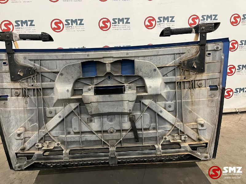 DAF Occ bovengrille DAF - Calandre pour Camion: photos 2 DAF Occ bovengrille DAF - Calandre pour Camion: photos 2