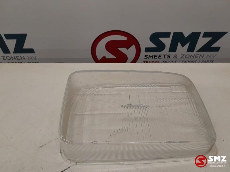 DAF Occ lampglas DAF 65,75 ,CF, 85, 95 XF - Feu avant pour Camion: photos 1 DAF Occ lampglas DAF 65,75 ,CF, 85, 95 XF - Feu avant pour Camion: photos 1