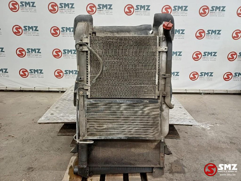 DAF Occ radiator + intercooler + condenser DAF - Radiateur pour Camion: photos 2 DAF Occ radiator + intercooler + condenser DAF - Radiateur pour Camion: photos 2