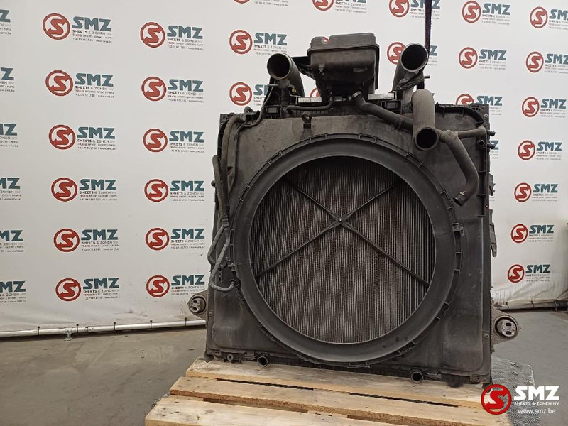 DAF Occ radiator + intercooler + expansievat DAF - Radiateur pour Camion: photos 1 DAF Occ radiator + intercooler + expansievat DAF - Radiateur pour Camion: photos 1