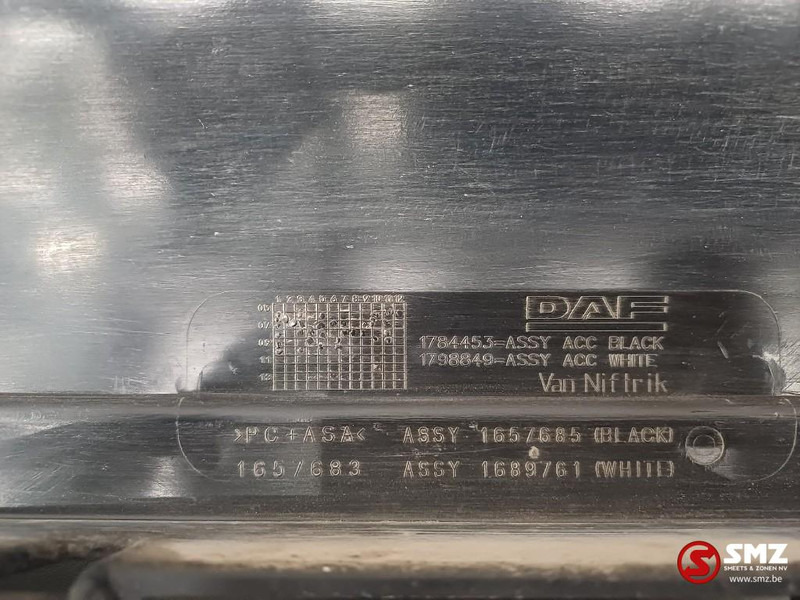 DAF Occ radiatorgrille DAF - Calandre pour Camion: photos 3 DAF Occ radiatorgrille DAF - Calandre pour Camion: photos 3
