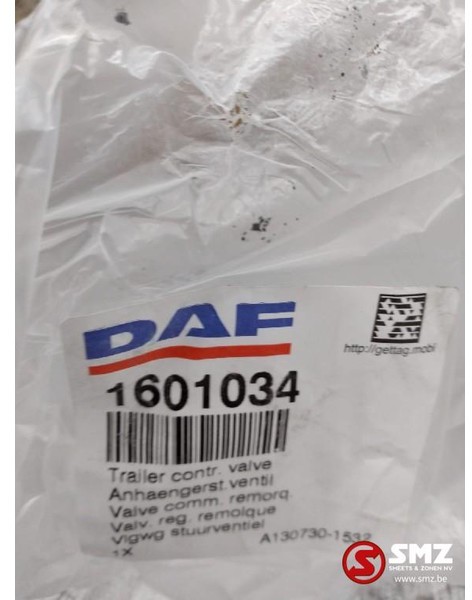 DAF Occ volgwagen stuurventiel DAF Iveco MAN Mercedes - Valve de frein pour Camion: photos 2 DAF Occ volgwagen stuurventiel DAF Iveco MAN Mercedes - Valve de frein pour Camion: photos 2
