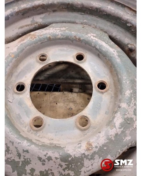 Diversen Occ Band 10.5r20 rechapé + velg - Roue complète pour Camion: photos 4 Diversen Occ Band 10.5r20 rechapé + velg - Roue complète pour Camion: photos 4