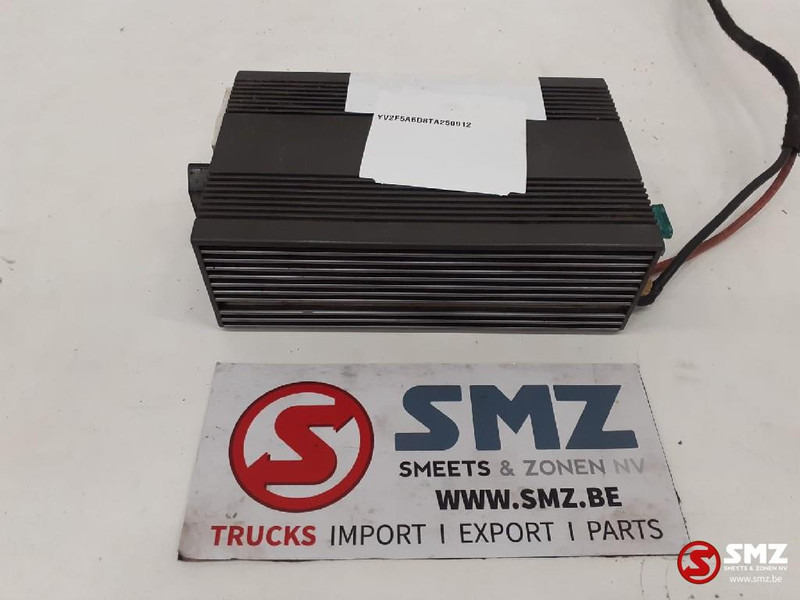 Diversen Occ omvormer AFX 24V-230V 500W - Système électrique pour Camion: photos 2 Diversen Occ omvormer AFX 24V-230V 500W - Système électrique pour Camion: photos 2