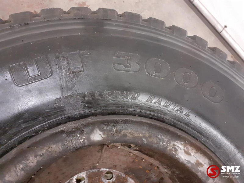 Firestone Occ vrachtwagenband Firestone 12.00R20 - Pneu pour Camion: photos 5 Firestone Occ vrachtwagenband Firestone 12.00R20 - Pneu pour Camion: photos 5