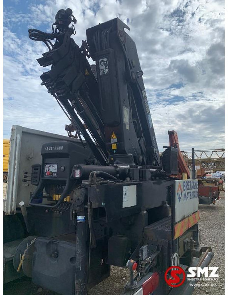 Hiab Occ Autolaadkraan Hiab 211-4 + Radio remote - Flèche: photos 1 Hiab Occ Autolaadkraan Hiab 211-4 + Radio remote - Flèche: photos 1