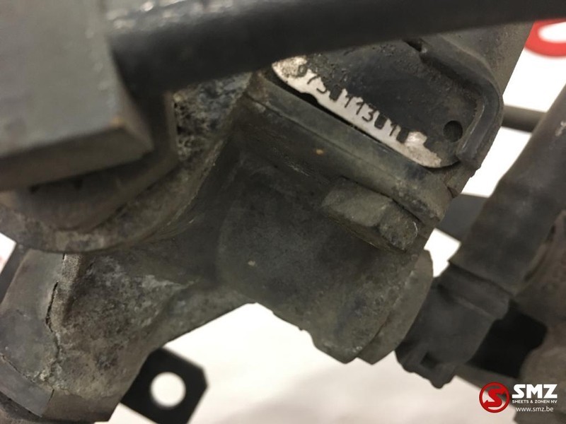Iveco Occ Abs / ebs ventiel Iveco Stralis - Valve de frein pour Camion: photos 2 Iveco Occ Abs / ebs ventiel Iveco Stralis - Valve de frein pour Camion: photos 2