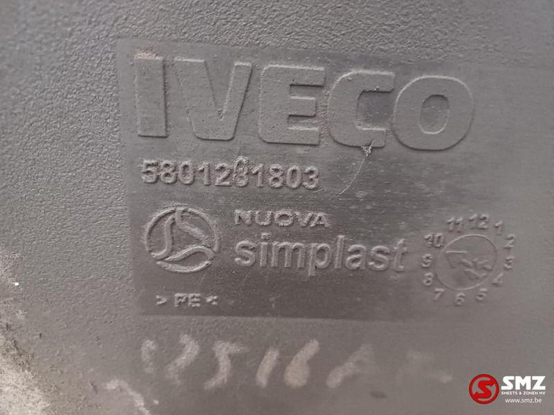 Iveco Occ AdBlue tank Iveco - Préparation du carburant pour Camion: photos 4 Iveco Occ AdBlue tank Iveco - Préparation du carburant pour Camion: photos 4