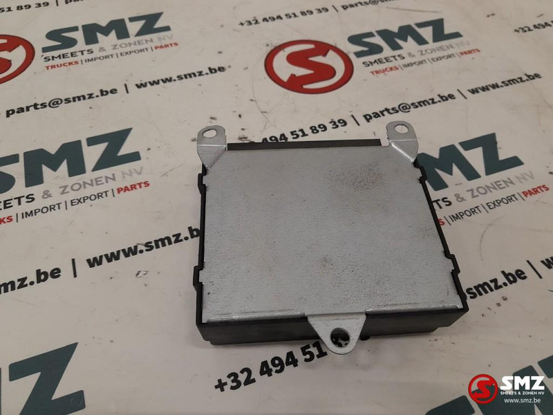 Iveco Occ ECU ECAS 6x2 regeleenheid Iveco - Bloc de gestion pour Camion: photos 5 Iveco Occ ECU ECAS 6x2 regeleenheid Iveco - Bloc de gestion pour Camion: photos 5