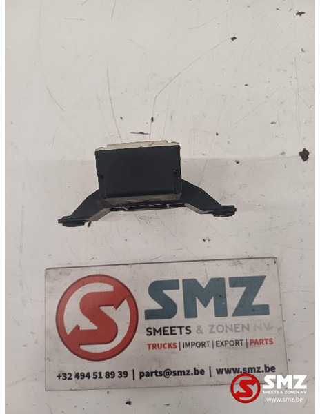 Iveco Occ ECU centrale vergrendeling regeleenheid Iveco - Bloc de gestion pour Camion: photos 3 Iveco Occ ECU centrale vergrendeling regeleenheid Iveco - Bloc de gestion pour Camion: photos 3