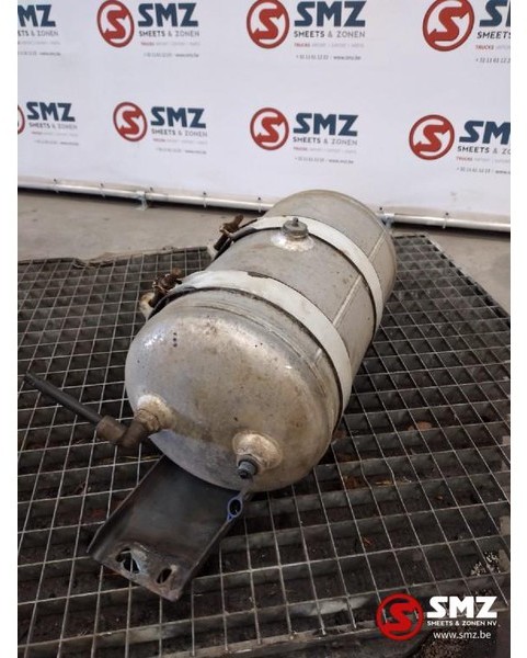 Iveco Occ Luchtketel Aluminium 20L Iveco - Pièces de frein pour Camion: photos 1 Iveco Occ Luchtketel Aluminium 20L Iveco - Pièces de frein pour Camion: photos 1