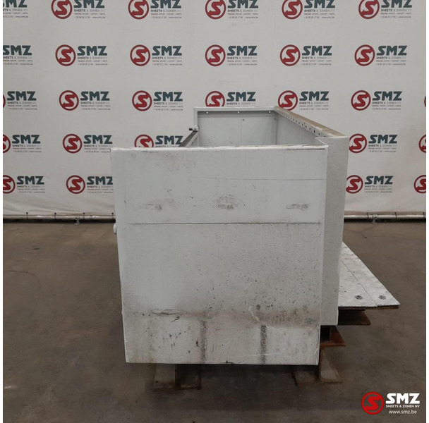 Iveco Occ gereedschapskoffer 2400mm - Frame/ Châssis pour Camion: photos 3 Iveco Occ gereedschapskoffer 2400mm - Frame/ Châssis pour Camion: photos 3