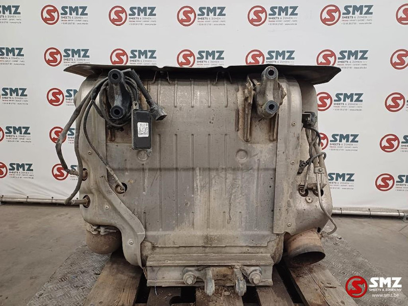 Iveco Occ katalysator Euro 6 Iveco - Catalyseur pour Camion: photos 4 Iveco Occ katalysator Euro 6 Iveco - Catalyseur pour Camion: photos 4