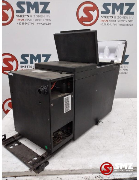 Iveco Occ koelkast Iveco - Cabine et intérieur pour Camion: photos 2 Iveco Occ koelkast Iveco - Cabine et intérieur pour Camion: photos 2