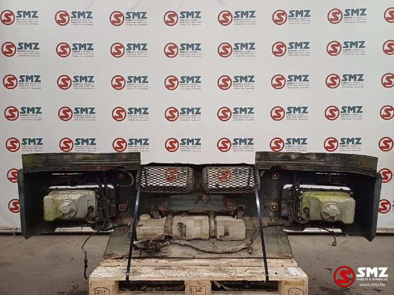 Iveco Occ voorbumper Iveco - Pare-chocs pour Camion: photos 2 Iveco Occ voorbumper Iveco - Pare-chocs pour Camion: photos 2