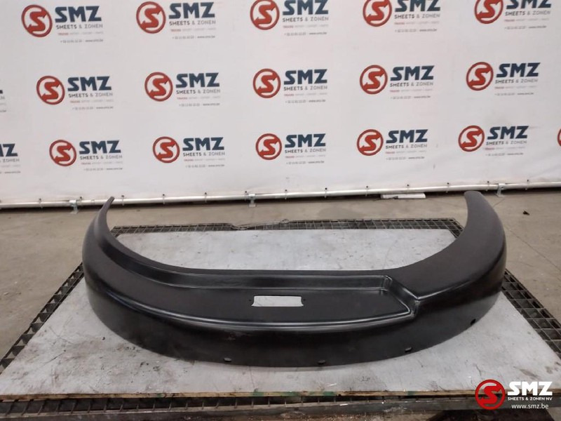 Iveco Spatbord voorzijde rechts Iveco 190 - Carrosserie et extérieur pour Camion: photos 2 Iveco Spatbord voorzijde rechts Iveco 190 - Carrosserie et extérieur pour Camion: photos 2